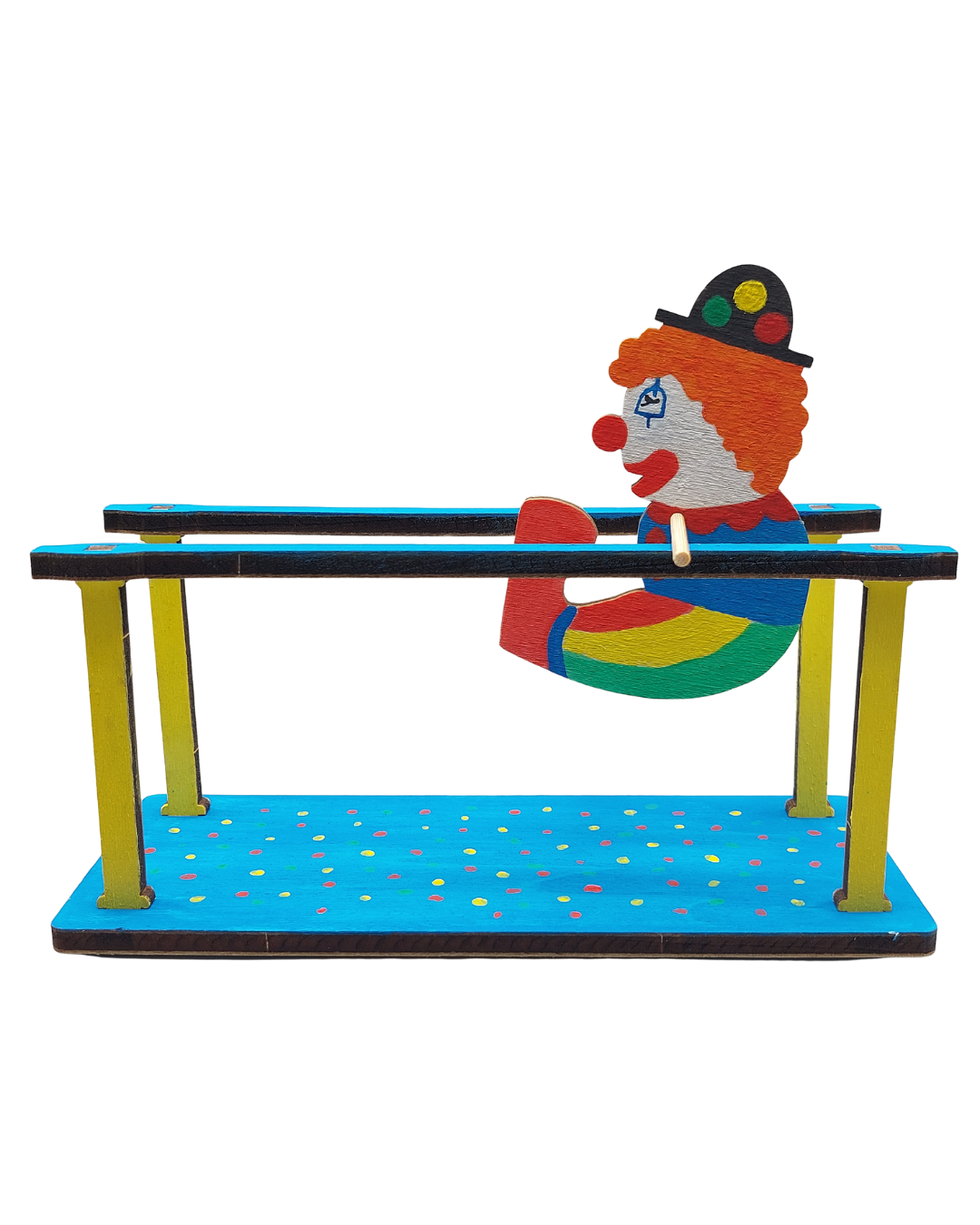 Eindresultaat Komische Clown – zelfgemaakt houten speelgoed voor kleuters