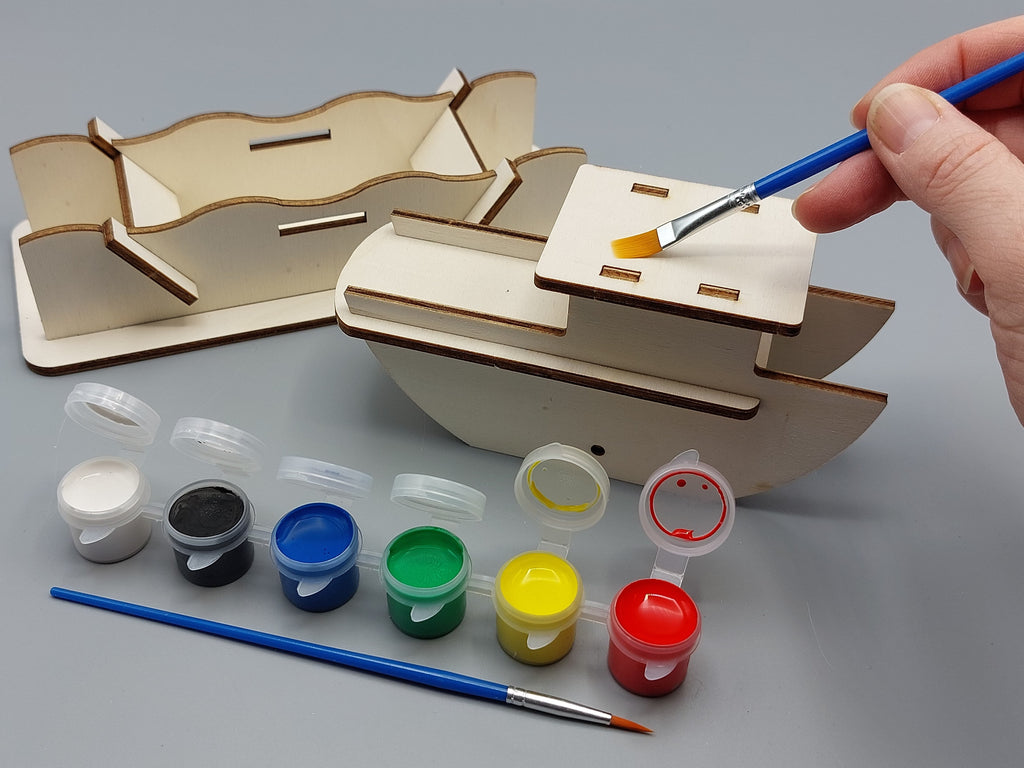 Houten bootje schilderen – creatieve kleuteractiviteit zonder hamer